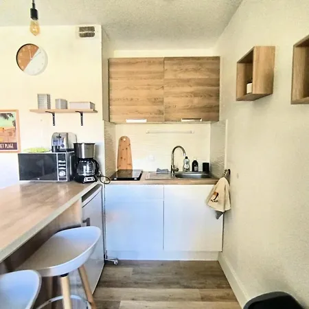 Daire With Balcony 800 Meters From The Sea