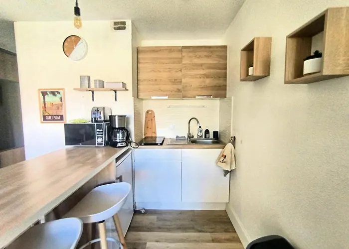 Lejlighed With Balcony 800 Meters From The Sea